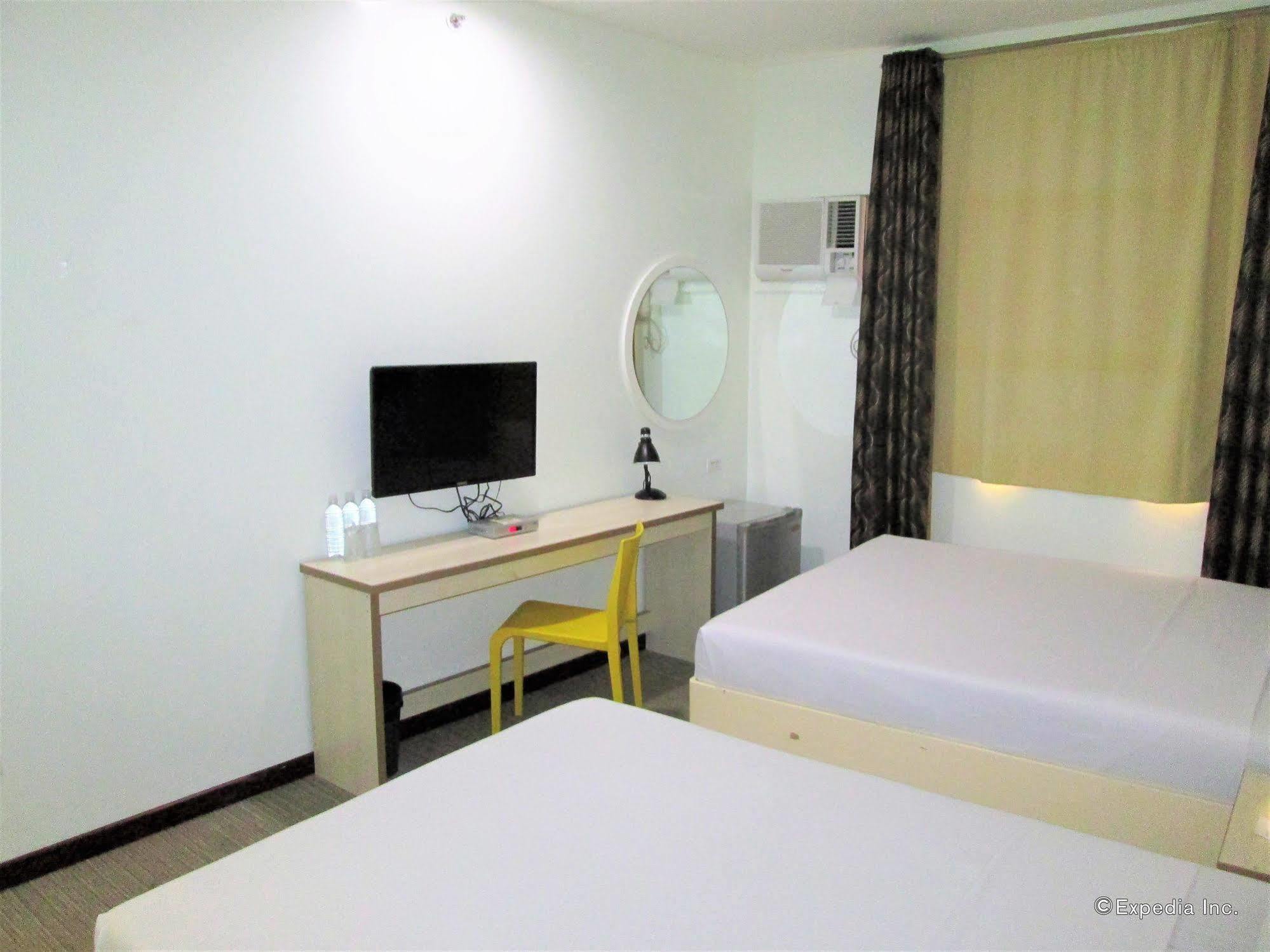 Marianne Suites Cagayan de Oro Exterior foto